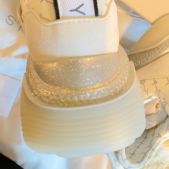 H.P. 🌟🎊🎉Stella McCartney Women's Low-Top Sneakers NWT - Picture 12 of 16